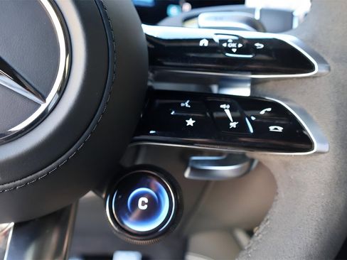 Used 2025 Mercedes-Benz G 63 AMG 4MATIC image 19