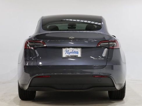 Used 2023 Tesla Model Y Long Range image 6