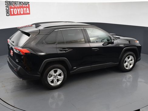 Used 2021 Toyota RAV4 XLE w/ Convenience Package AWD/4WD image 21