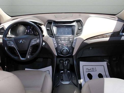 Used 2017 Hyundai Santa Fe Sport 2.0T AWD/4WD image 12
