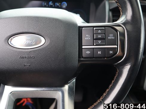 Used 2024 Ford Expedition Platinum AWD/4WD image 16