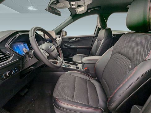 New 2026 Ford Escape ST-Line w/ Tech Pack #1 image 4