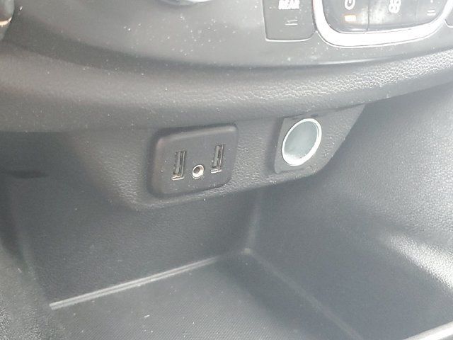 Used 2020 Chevrolet Traverse LS w/ LPO, Floor Liner Package FWD image 29