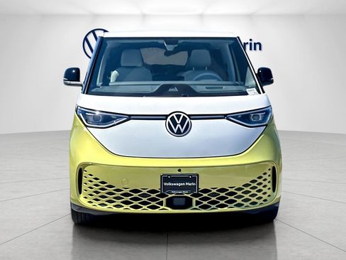 New 2025 Volkswagen ID. Buzz Pro S Plus image 8
