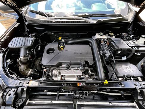 Used 2024 Chevrolet Equinox LS w/ LS Convenience Package FWD image 29
