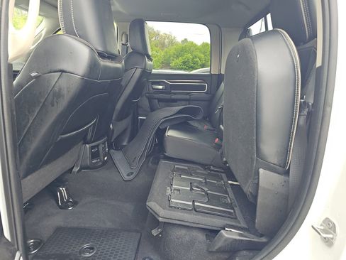 Used 2023 RAM 2500 Laramie AWD/4WD image 13