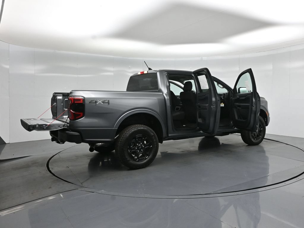 New 2026 Ford Ranger XLT w/ Black Appearance Package AWD/4WD image 5