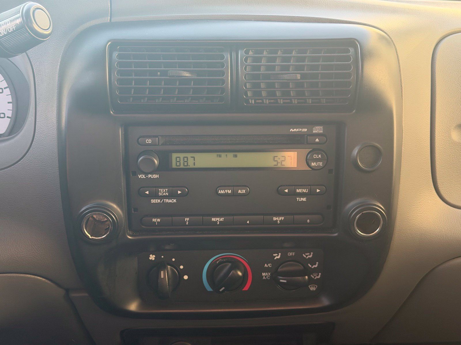 Used 2007 Ford Ranger Sport RWD image 8