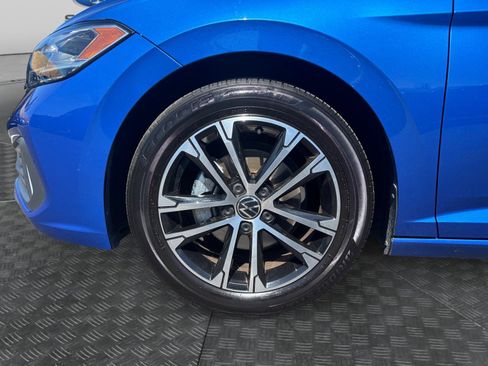 Used 2023 Volkswagen Jetta Sport FWD image 9