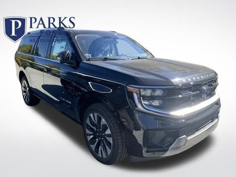 New 2025 Ford Expedition Max Platinum w/ Driver's Package image 1