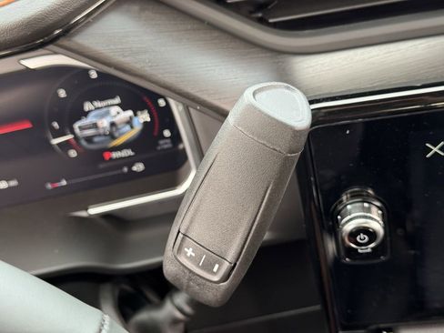 New 2026 GMC Sierra 2500 AT4 w/ AT4 Premium Plus Package image 16