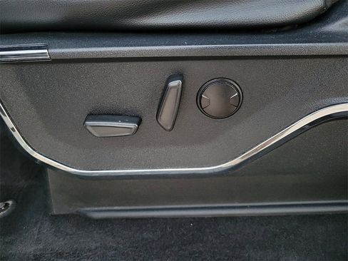 Used 2023 Ford F150 Lariat image 20