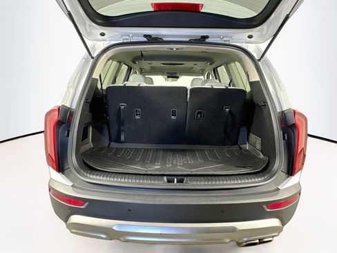 Used 2022 Kia Telluride S AWD/4WD image 29