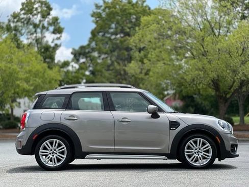 Used 2020 MINI Cooper Countryman FWD image 4