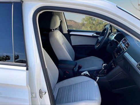 Used 2022 Volkswagen Tiguan S FWD image 7