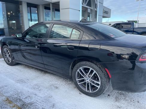 Used 2019 Dodge Charger SXT w/ Plus Group image 6