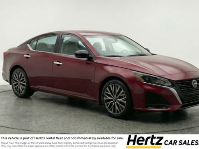 Used 2025 Nissan Altima 2.5 SV