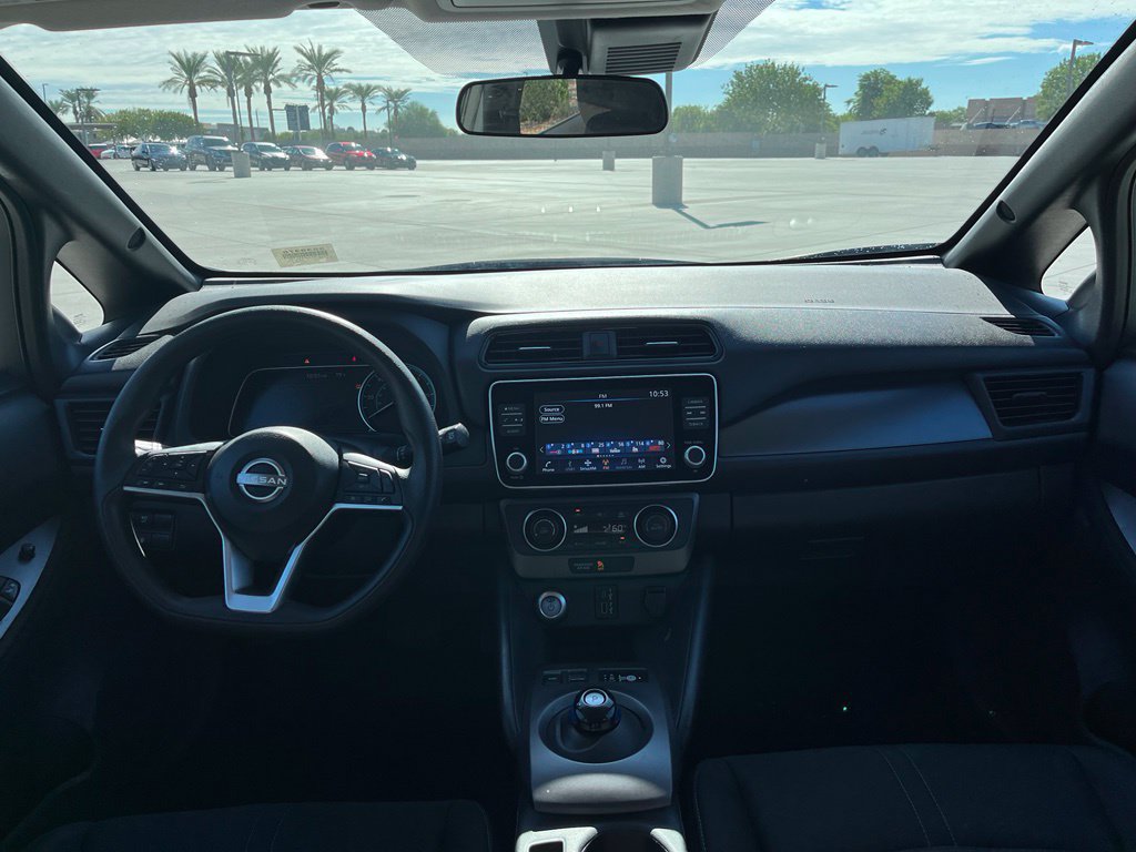 Used 2025 Nissan Leaf S FWD image 13