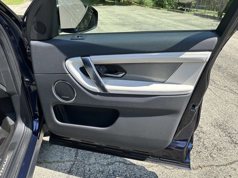 Used 2023 Land Rover Discovery Sport S R-Dynamic image 15