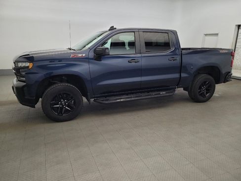 Used 2020 Chevrolet Silverado 1500 LT Trail Boss image 2