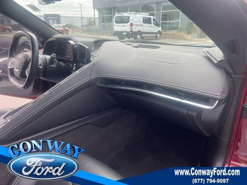 Used 2020 Chevrolet Corvette Stingray Coupe w/ 1LT image 27