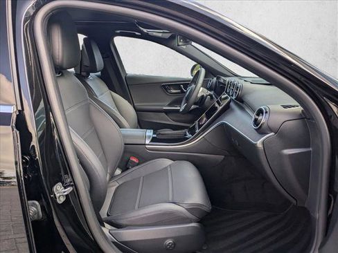 Certified 2025 Mercedes-Benz C 300 Sedan image 21