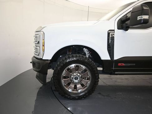 Used 2025 Ford F250 King Ranch AWD/4WD image 9