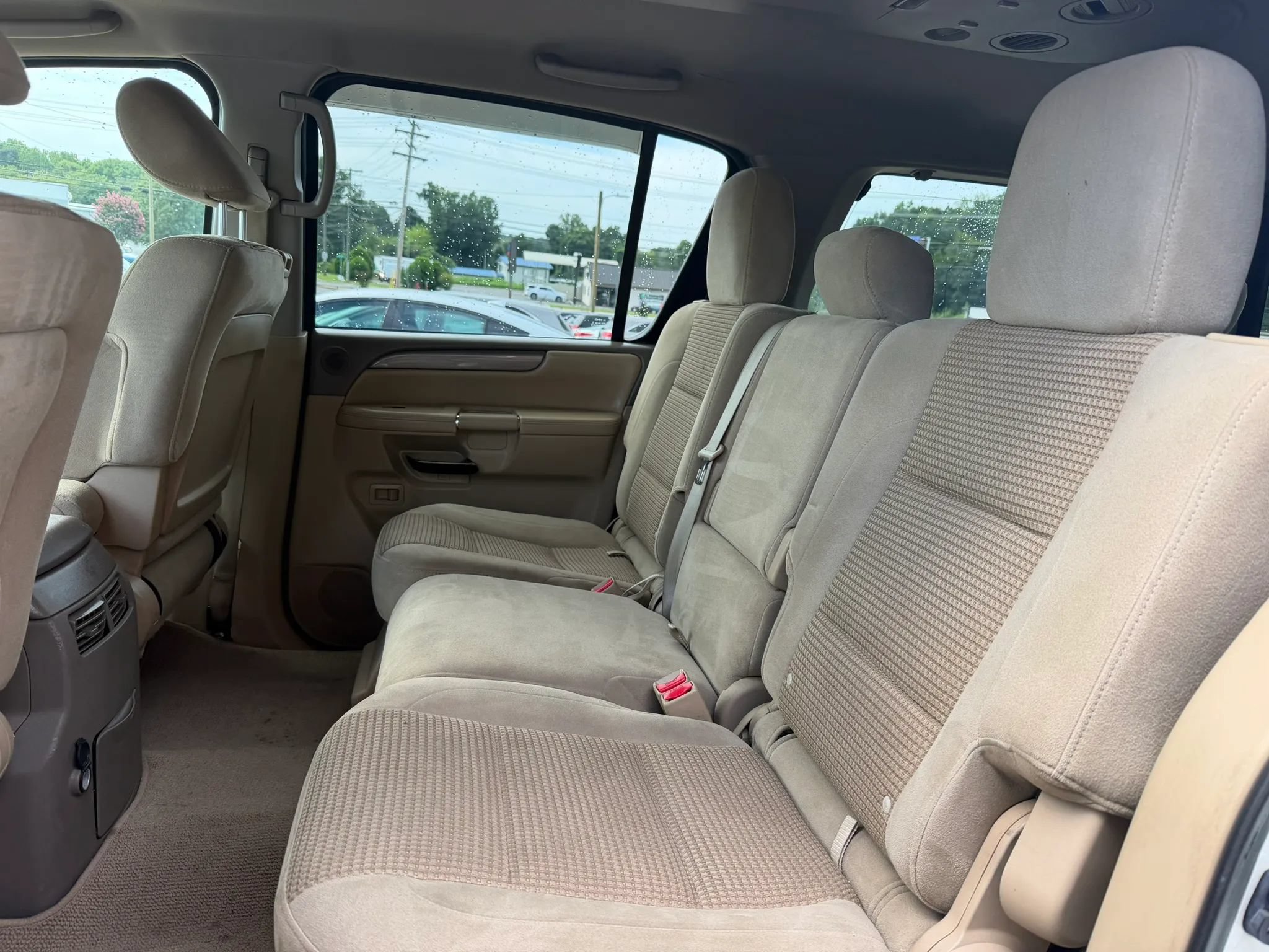 Used 2012 Nissan Armada SV AWD/4WD image 12