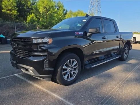 Used 2021 Chevrolet Silverado 1500 RST AWD/4WD image 1