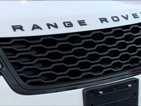 Used 2023 Land Rover Range Rover Velar R-Dynamic S image 27