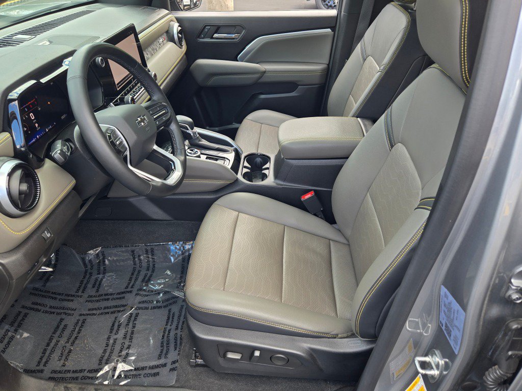 Certified 2023 Chevrolet Colorado ZR2 w/ ZR2 Convenience Package III AWD/4WD image 24