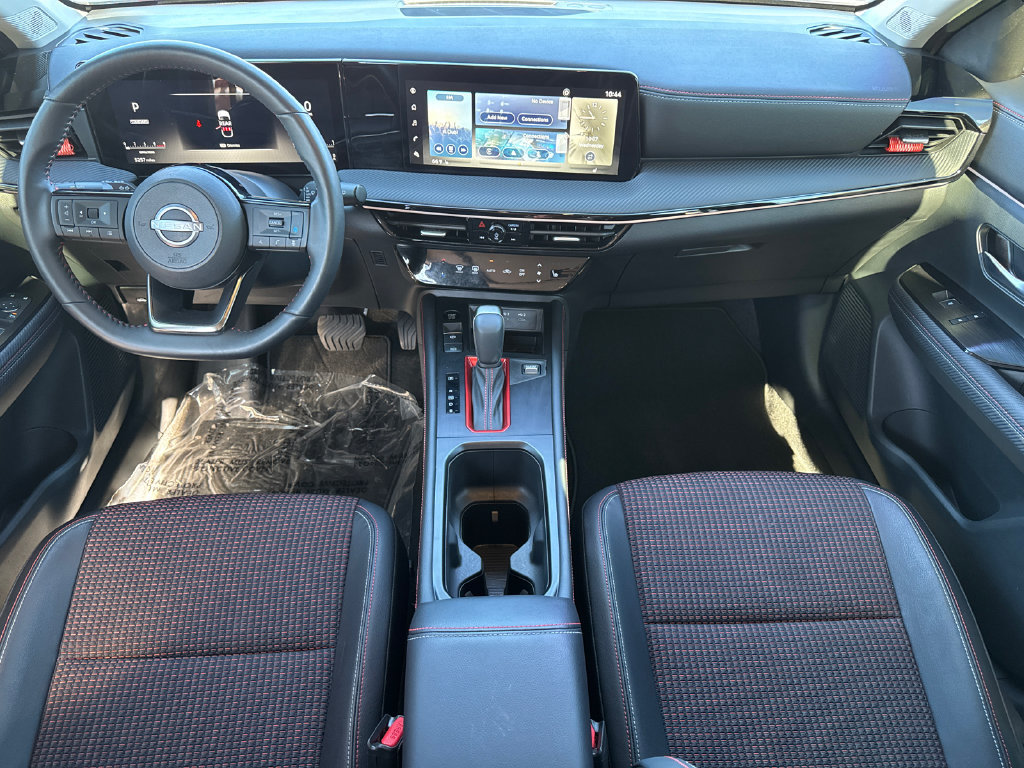Used 2025 Nissan Kicks SR w/ SR Premium Package FWD image 22