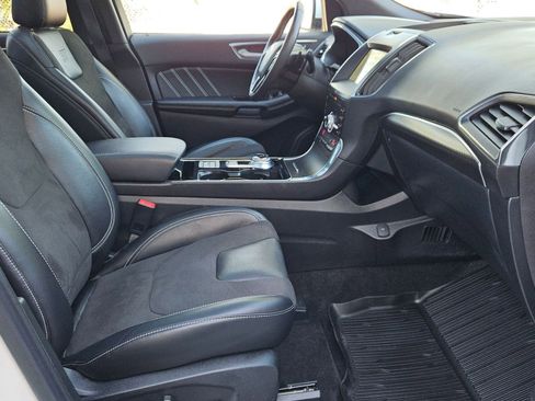 Used 2020 Ford Edge ST w/ Equipment Group 401A image 28