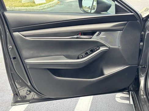 Certified 2023 MAZDA MAZDA3 s image 17