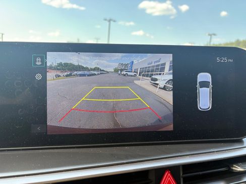 Used 2025 Kia Sorento S w/ Panoramic Sunroof Package FWD image 30