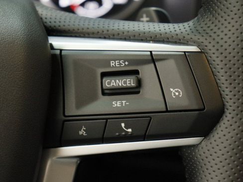 New 2026 Mitsubishi Outlander LE FWD image 10