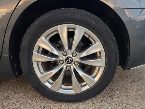 Used 2012 INFINITI M37 w/ Premium Pkg image 42