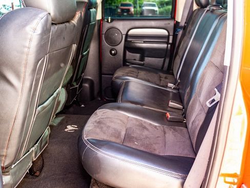 Used 2005 Dodge Ram 1500 Truck 2WD Quad Cab image 28