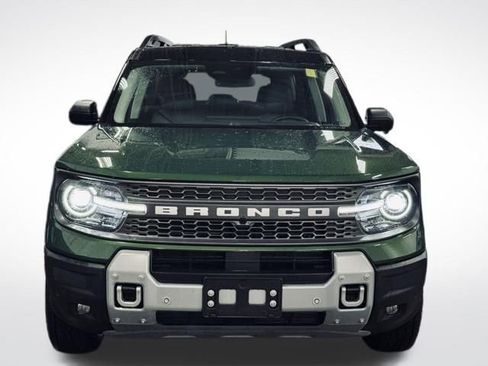 Used 2025 Ford Bronco Sport Badlands image 3