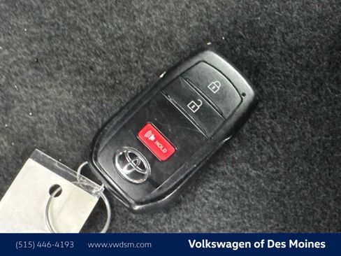 Used 2024 Toyota Tacoma TRD Off-Road image 20