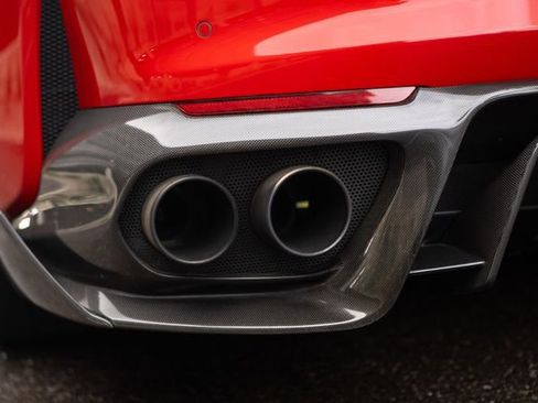 Used 2018 Ferrari 812 Superfast image 20