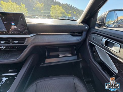 Certified 2025 Ford Explorer Platinum w/ LUX Leather Package image 23