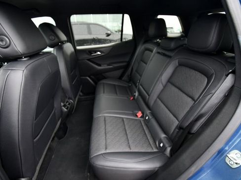 Used 2026 Chevrolet Equinox LT w/ Convenience Package II AWD/4WD image 16