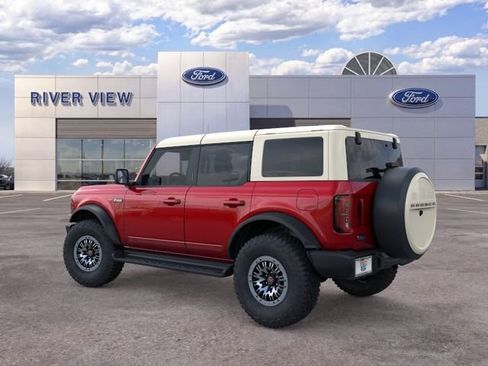 New 2026 Ford Bronco Outer Banks w/ Sasquatch Package AWD/4WD image 4