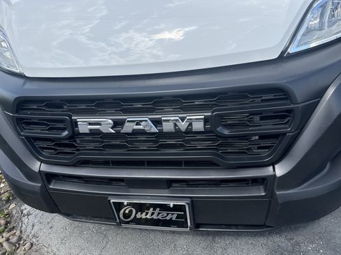 Used 2023 RAM ProMaster 2500 w/ Interior LED Lighting Group FWD image 2