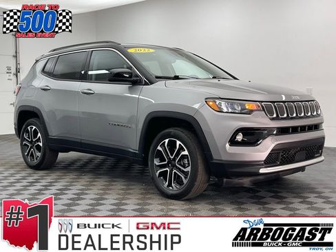 Used 2022 Jeep Compass Limited w/ Sun and Sound Group AWD/4WD image 1