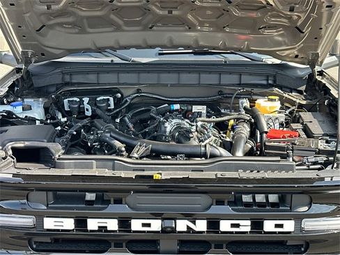 New 2025 Ford Bronco Outer Banks image 41