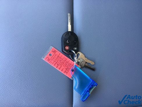 Used 2019 Ford Transit 250 130 Low Roof image 40