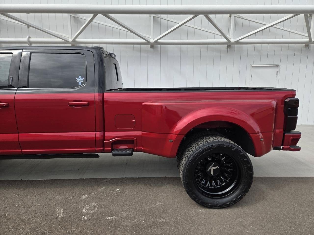 Used 2024 Ford F450 Platinum AWD/4WD image 12