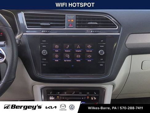 Certified 2024 Volkswagen Tiguan SE R-Line AWD/4WD image 22